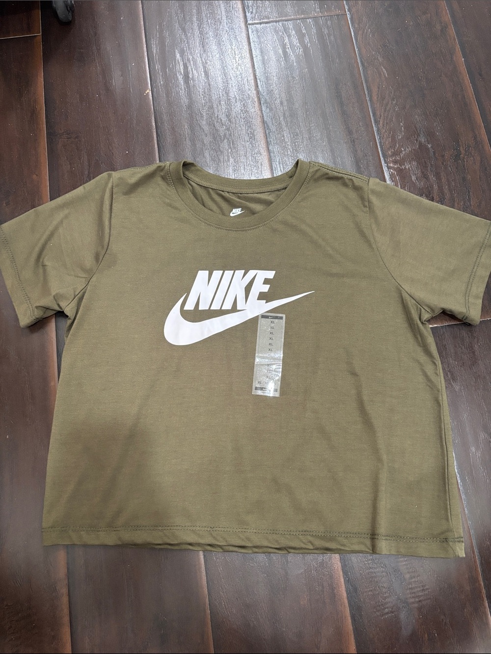 Women’s Extra Large Nike Olive Green Boxy T Shirt
